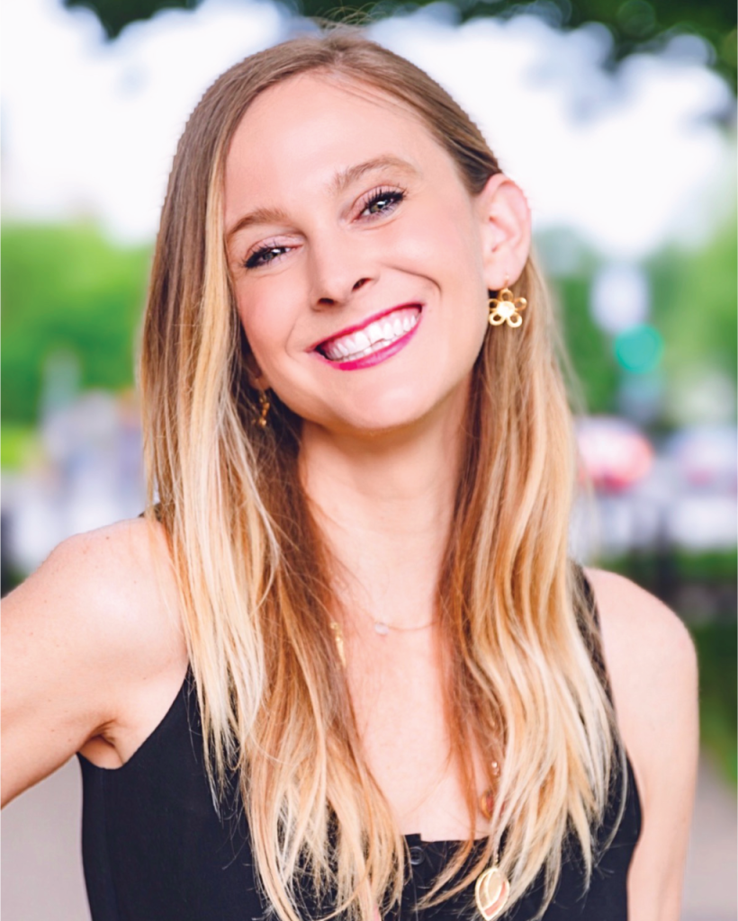 Andrea Powell headshot